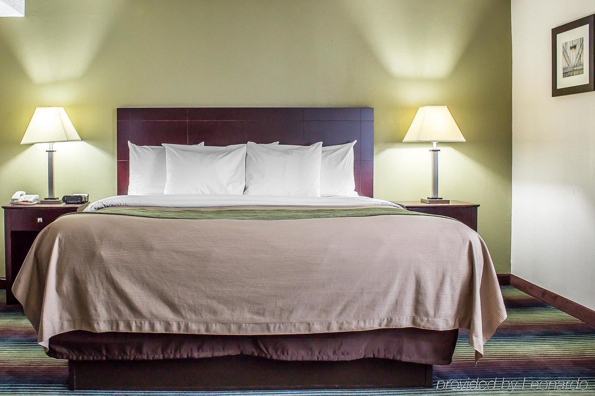 Hotel Express - Scranton Airport By Ihg