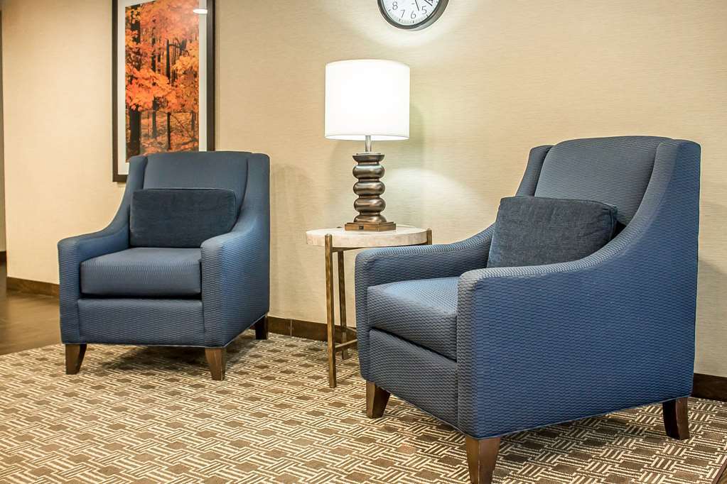 Express - Scranton Airport By Ihg Hotel 2*