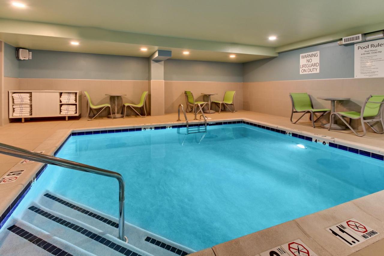 Express - Scranton Airport By Ihg Hotel